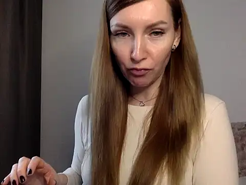 Varnyx online show from November 5, 2025, 10:48 am