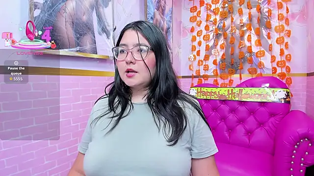 Dulce meow online show from October 18, 2025, 11:44 am