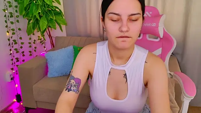 Angel Braun online show from October 17, 2025, 11:24 am