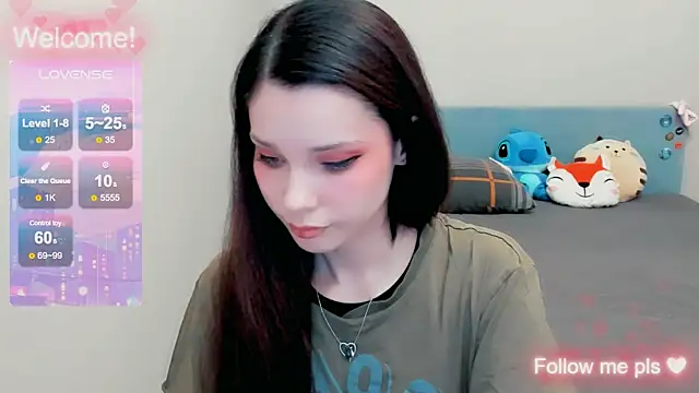 Snapshot of Kitten_Alissa chatting on November 9, 2025, 9:46 pm Kitten Alissa online show from November 9, 2025, 9:46 pm