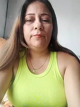 Snapshot of _tetas_92 chatting on October 18, 2025, 6:30 pm tetas 92 online show from October 18, 2025, 6:30 pm