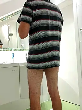 Oldmenhot66 online show from September 15, 2025, 4:45 am