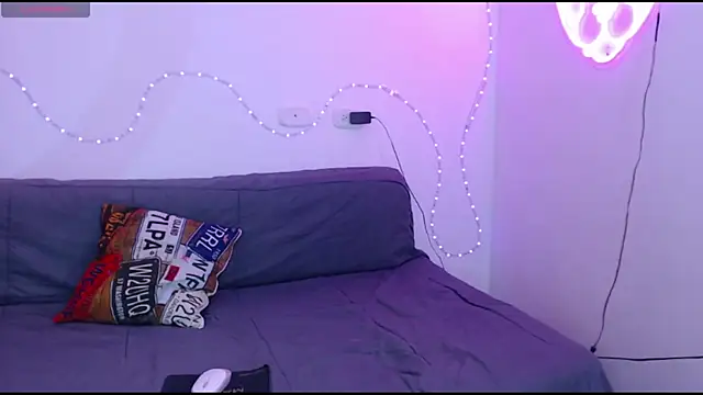 Sofia candy19 online show from September 28, 2025, 6:35 pm