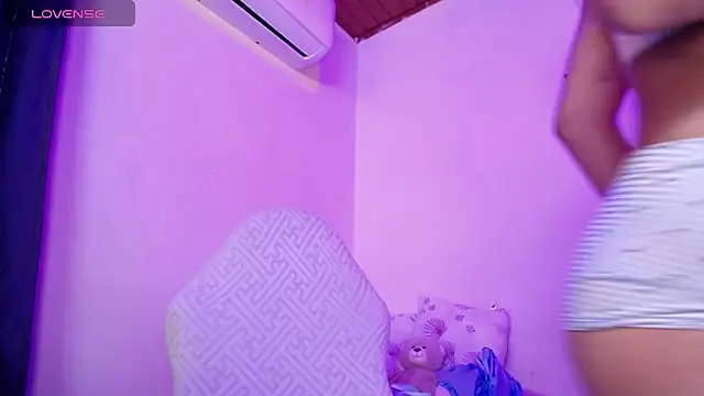 Sofia candy19 online show from November 10, 2025, 12:59 pm