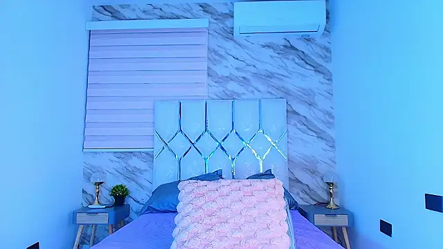 collet 1 online show from February 24, 2026, 12:03 pm