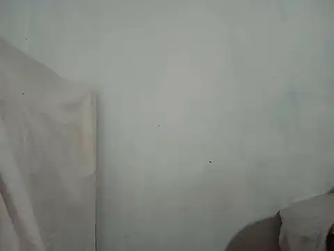 Snapshot of sl_zillaa chatting on October 7, 2025, 9:39 am sl zillaa online show from October 7, 2025, 9:39 am
