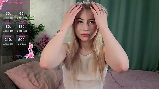 Snapshot of AudieKaemmerer chatting on October 9, 2025, 4:38 pm AudieKaemmerer online show from October 9, 2025, 4:38 pm