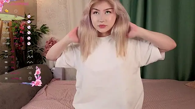 Snapshot of AudieKaemmerer chatting on October 20, 2025, 4:40 pm AudieKaemmerer online show from October 20, 2025, 4:40 pm