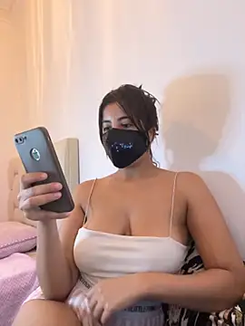 al anoud online show from October 2, 2025, 3:41 pm