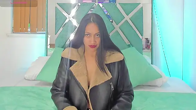 Anthonellacandy online show from October 23, 2025, 7:12 pm