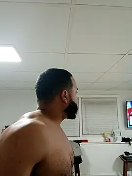 tripping385 online show from November 27, 2025, 1:18 am