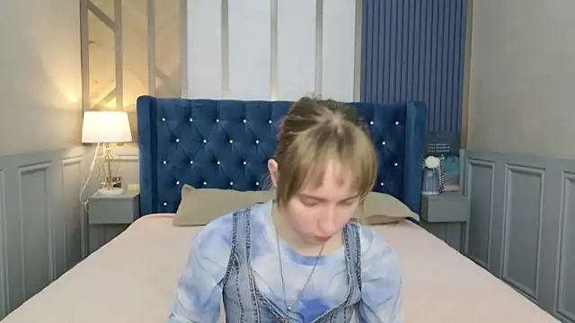 Snapshot of Beverly_Gomes chatting on October 4, 2025, 6:33 am Beverly Gomes online show from October 4, 2025, 6:33 am