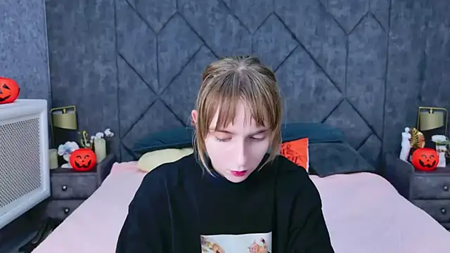 Snapshot of Beverly_Gomes chatting on October 26, 2025, 5:46 am Beverly Gomes online show from October 26, 2025, 5:46 am