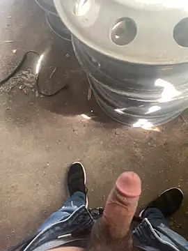 Snapshot of Chico031289 chatting on February 21, 2026, 5:58 pm Chico031289 online show from February 21, 2026, 5:58 pm