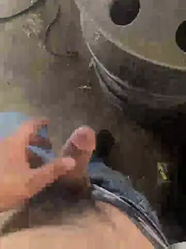 Snapshot of Chico031289 chatting on February 24, 2026, 10:19 pm Chico031289 online show from February 24, 2026, 10:19 pm