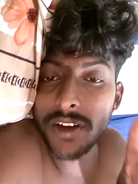 Snapshot of Bigsizemodda chatting on October 19, 2025, 9:32 am Bigsizemodda online show from October 19, 2025, 9:32 am