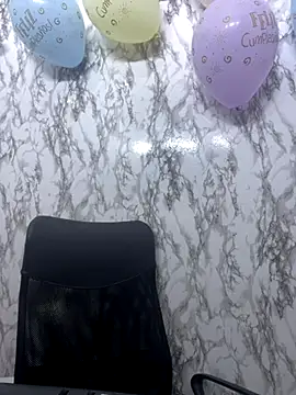 Snapshot of StevenHumps chatting on October 15, 2025, 5:18 am StevenHumps online show from October 15, 2025, 5:18 am