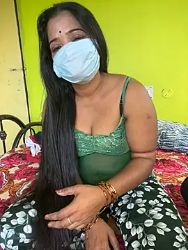 Snapshot of Sexyhotcouples22 chatting on November 29, 2025, 7:11 am Sexyhotcouples22 online show from November 29, 2025, 7:11 am