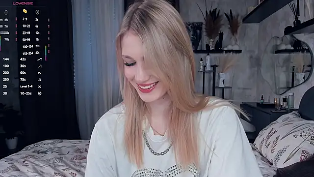 Snapshot of FrancisBivona chatting on November 15, 2025, 10:56 am FrancisBivona online show from November 15, 2025, 10:56 am