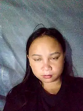 -Kitty-92 online show from September 26, 2025, 11:31 pm