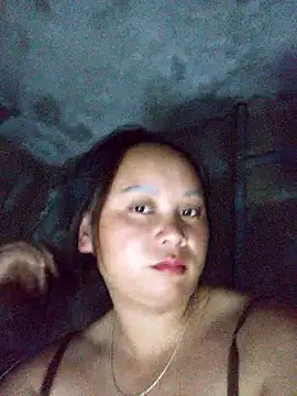 -Kitty-92 online show from October 2, 2025, 10:39 pm