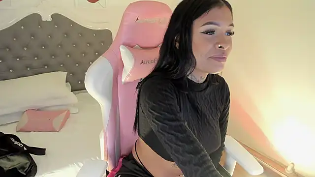  Sharloth  online show from October 11, 2025, 12:36 pm