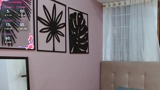 Snapshot of amara_rousse1 chatting on February 26, 2026, 12:59 pm amara rousse1 online show from February 26, 2026, 12:59 pm