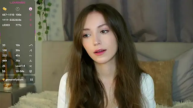 ZeniaBolich online show from October 9, 2025, 9:24 pm