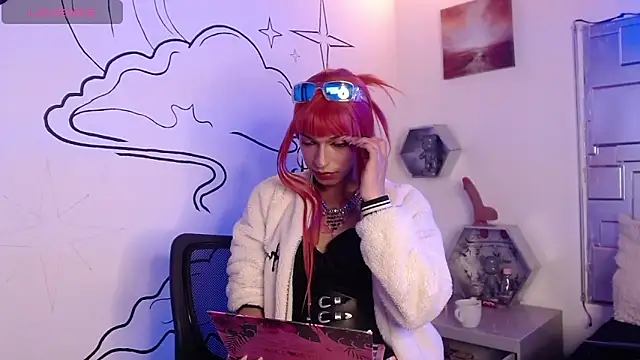 Snapshot of Trinity_Knox chatting on October 25, 2025, 4:24 pm Trinity Knox online show from October 25, 2025, 4:24 pm