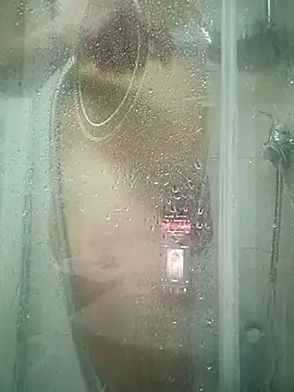 NiceBadgera online show from February 28, 2026, 12:11 am