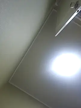 sklkeee05 online show from September 24, 2025, 11:52 pm