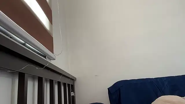 puchienjoyer online show from April 19, 2026, 11:29 pm