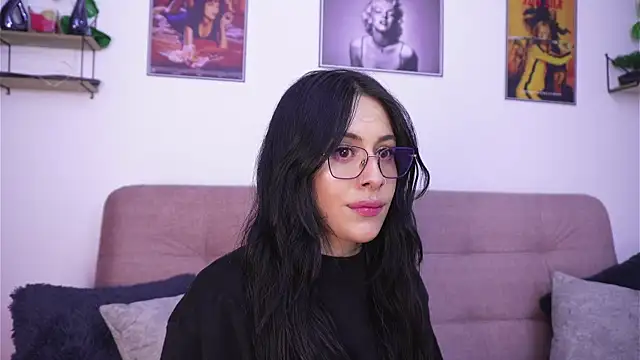 SophiieCumsx online show from June 11, 2026, 3:15 am
