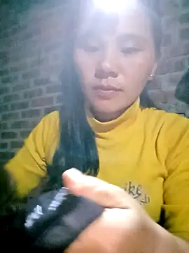 Suni2345 online show from October 25, 2025, 1:29 pm