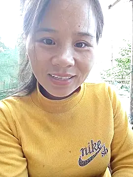 Suni2345 online show from October 27, 2025, 1:42 am