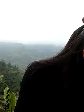 Suni2345 online show from October 31, 2025, 1:50 am