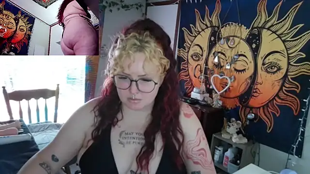Snapshot of Annikkaa chatting on September 18, 2025, 4:20 pm Annikkaa online show from September 18, 2025, 4:20 pm