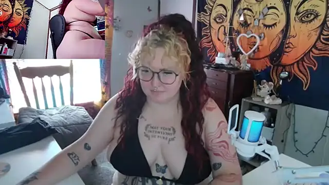 Snapshot of Annikkaa chatting on September 19, 2025, 3:02 pm Annikkaa online show from September 19, 2025, 3:02 pm