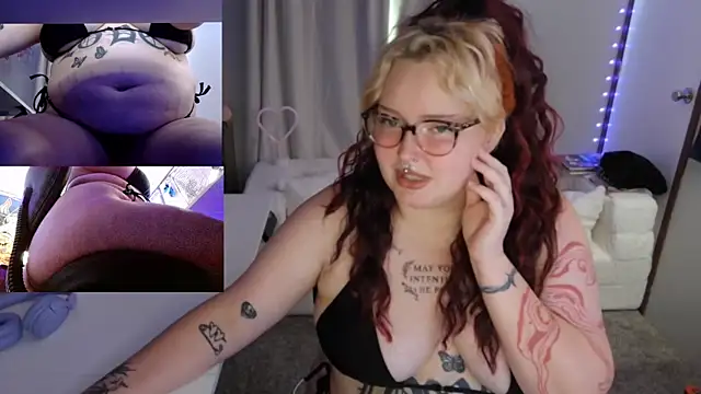 Snapshot of Annikkaa chatting on September 30, 2025, 6:57 pm Annikkaa online show from September 30, 2025, 6:57 pm