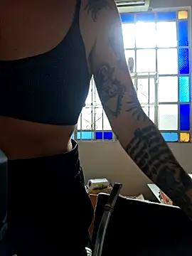 Snapshot of goddessfoxyla chatting on September 24, 2025, 2:20 pm goddessfoxyla online show from September 24, 2025, 2:20 pm