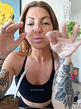 Snapshot of goddessfoxyla chatting on October 9, 2025, 2:48 pm goddessfoxyla online show from October 9, 2025, 2:48 pm