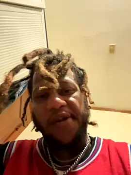 Snapshot of Sexdemonfrfr chatting on October 6, 2025, 10:40 pm Sexdemonfrfr online show from October 6, 2025, 10:40 pm