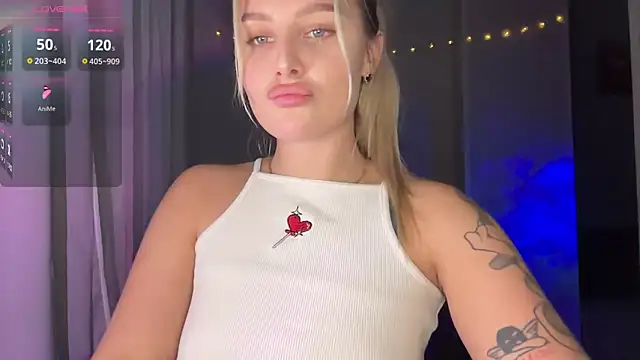 Sasha yourdream online show from December 1, 2025, 9:09 pm