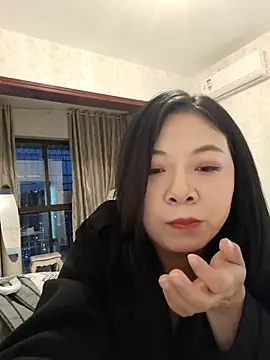 Snapshot of smgirls chatting on October 25, 2025, 10:45 am smgirls online show from October 25, 2025, 10:45 am