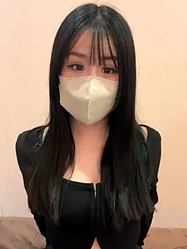 Snapshot of Ema-- chatting on October 8, 2025, 7:06 am Ema-- online show from October 8, 2025, 7:06 am