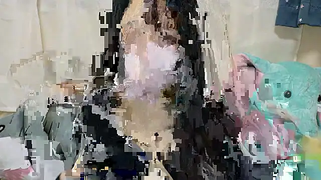 Snapshot of Ema-- chatting on November 24, 2025, 10:15 am Ema-- online show from November 24, 2025, 10:15 am