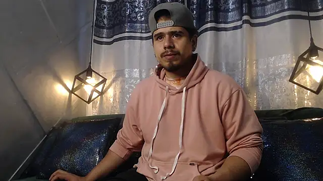 thiago bos online show from November 5, 2025, 12:16 pm