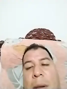 Snapshot of latinblack16 chatting on November 6, 2025, 3:18 am latinblack16 online show from November 6, 2025, 3:18 am