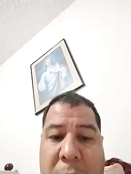 Snapshot of latinblack16 chatting on November 10, 2025, 2:21 am latinblack16 online show from November 10, 2025, 2:21 am