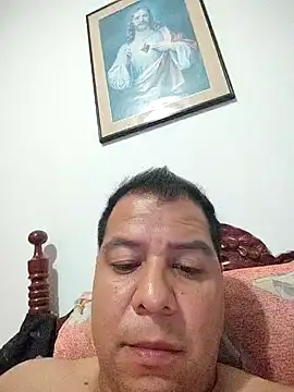 latinblack16 online show from February 22, 2026, 2:56 am